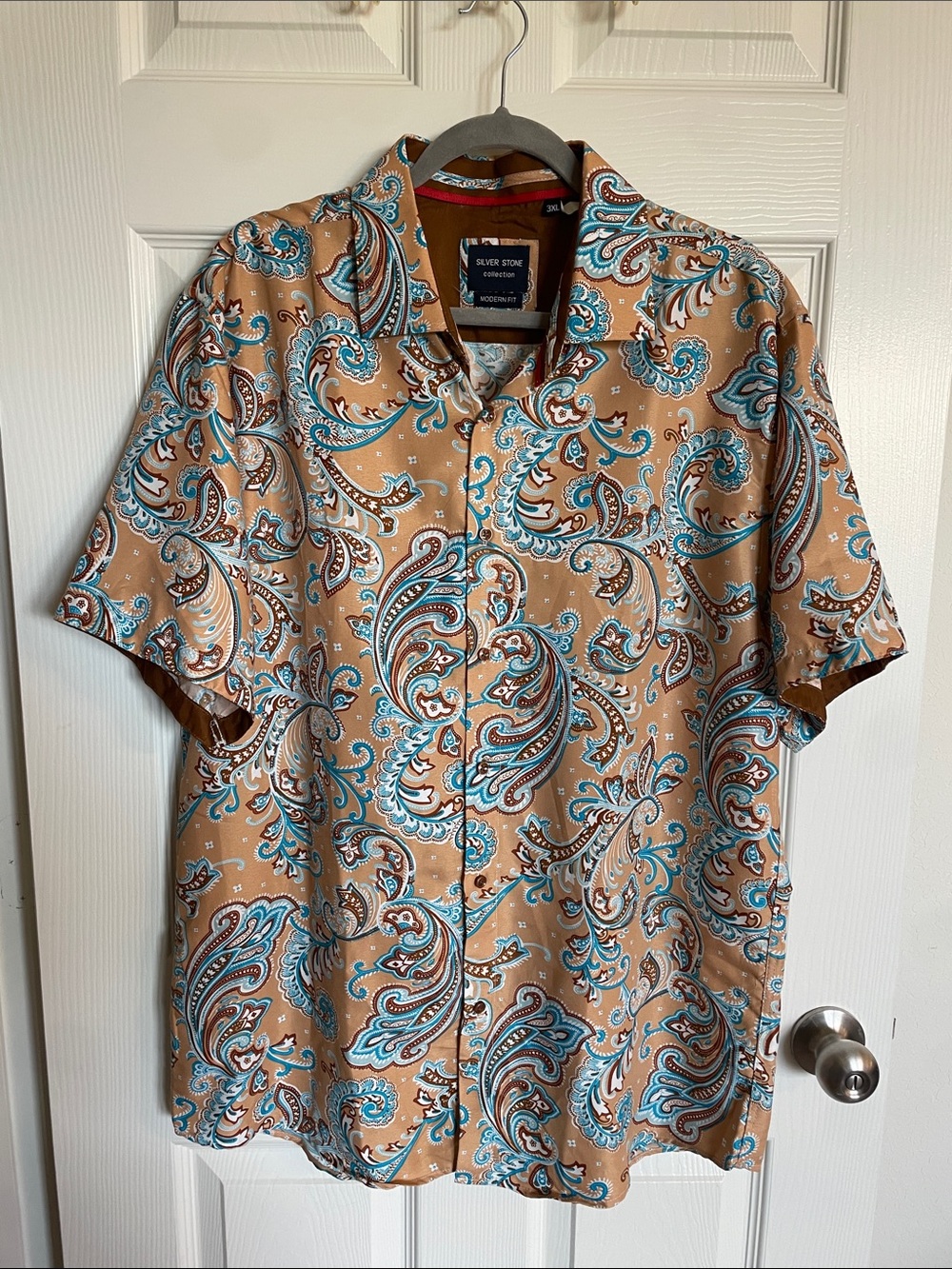 Silver Stone Tan Paisley Short Sleeve Button-Down Shirt